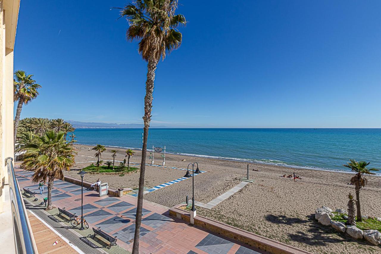 Fantastic Views , On The Beach Best Location In Торремолінос Екстер'єр фото
